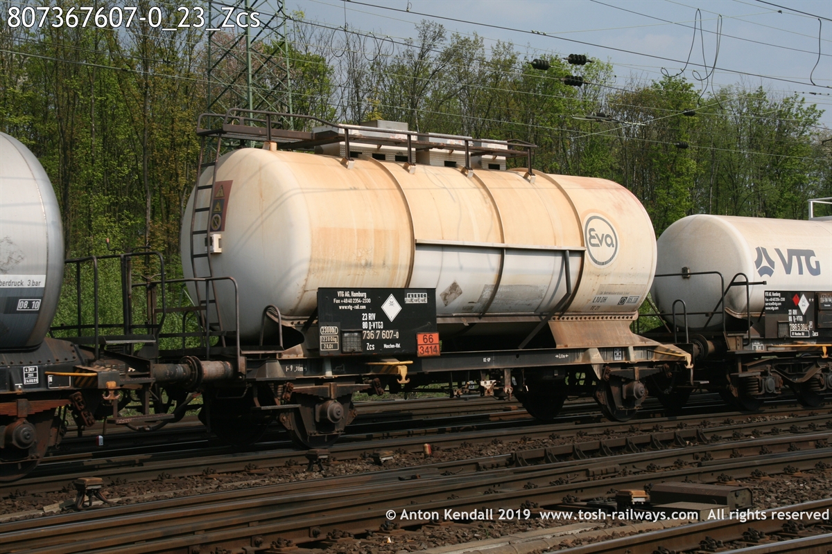807367607-0_23_Zcs.JPG